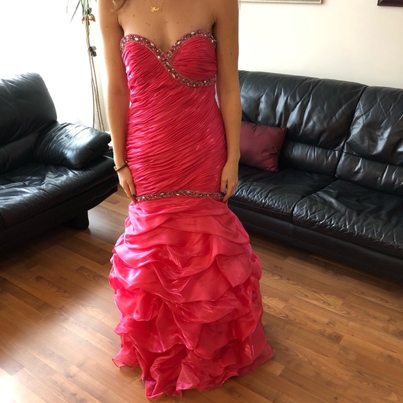 Prom dress - Picture 4 of 5